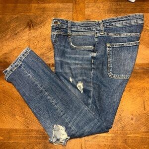 UEC ANTHROPOLOGIE PILCRO High Waist Distressed Straight Leg Jeans, Size 28